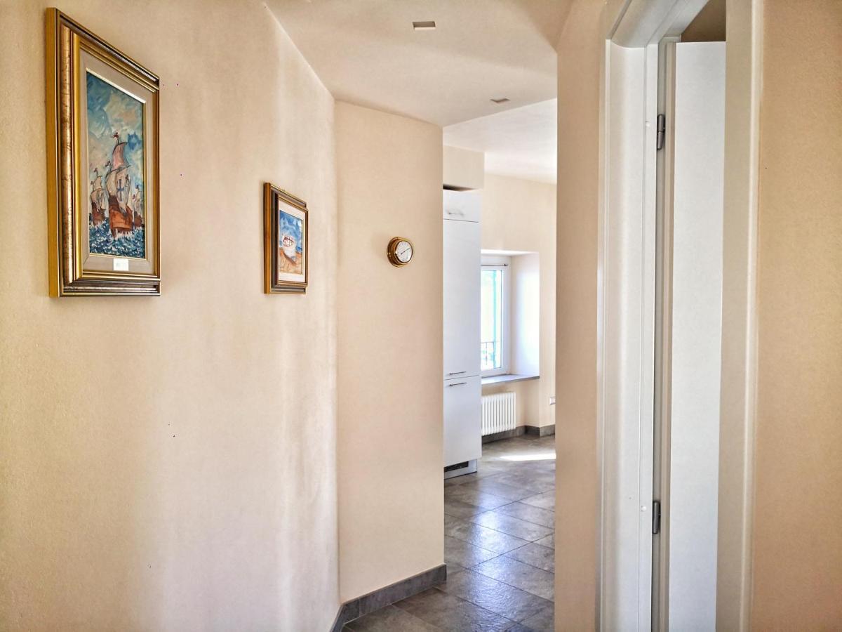 Appartamento Deluxe Con Terrazza Sul Mare Savona Exteriér fotografie